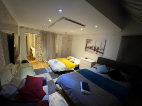 33 bywater, London